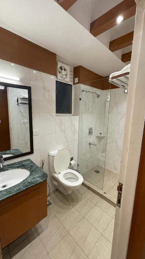 Neel Skye - Couple Friendly - Dlf My Pad, Gomtinagar , Lucknow Aparthotel Bagian luar foto